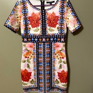 BEAUTIFUL knee length dress